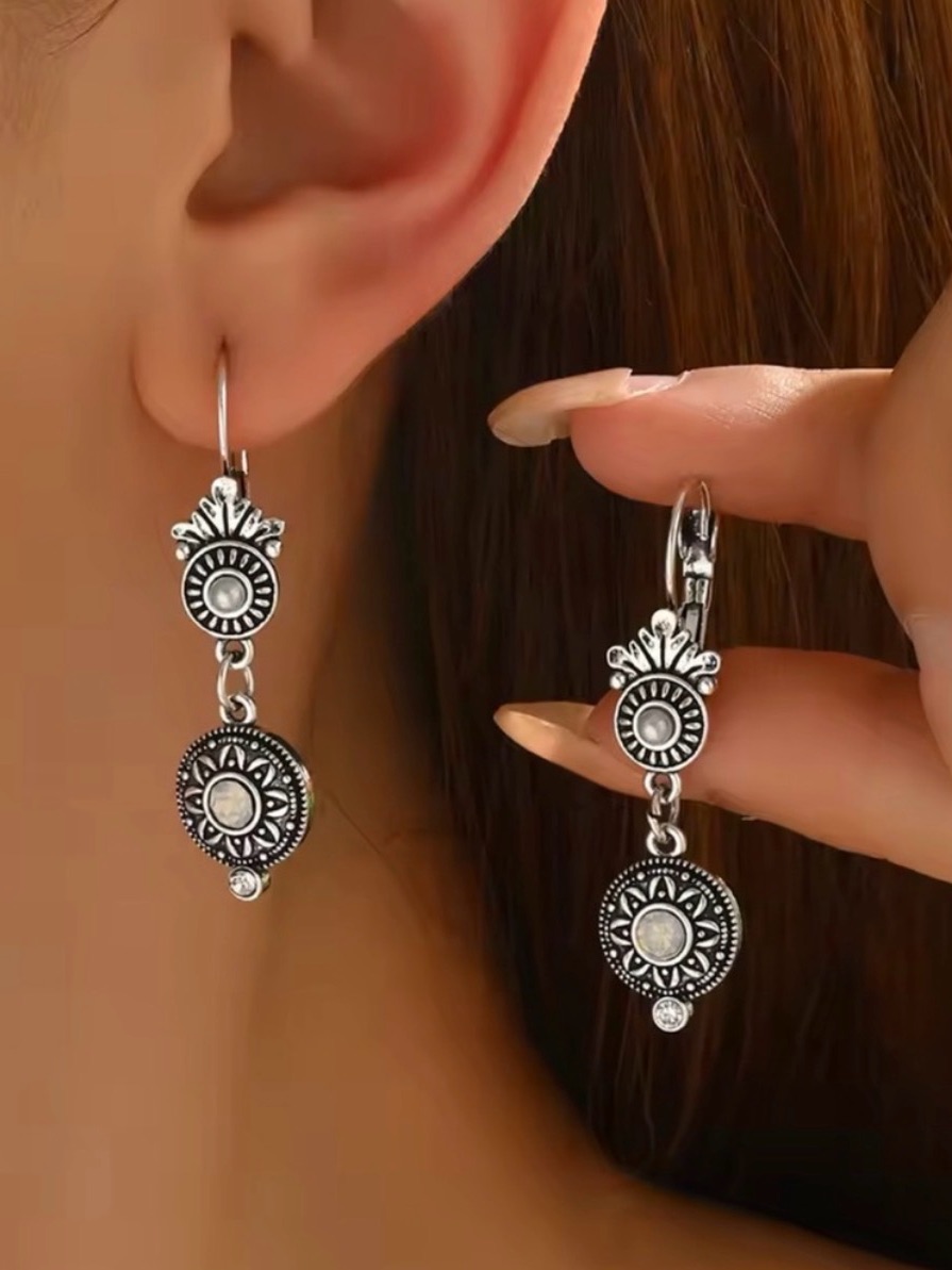 Vintage Silver-Tone Dangle Earrings With White Accent